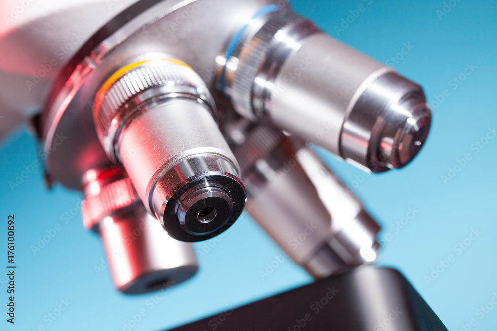 Lenses and microscope eyepieces for scientific research Lenses and microscope eyepieces for scientific research