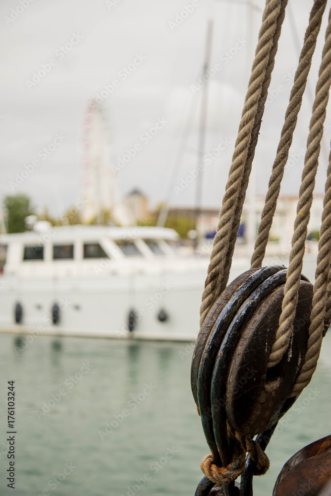 Obraz premium Bateau Shtandart La Rochelle France