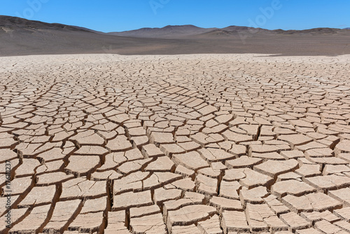 Obraz na płótnie Dry cracked earth, Atacama, Chile w salonie
