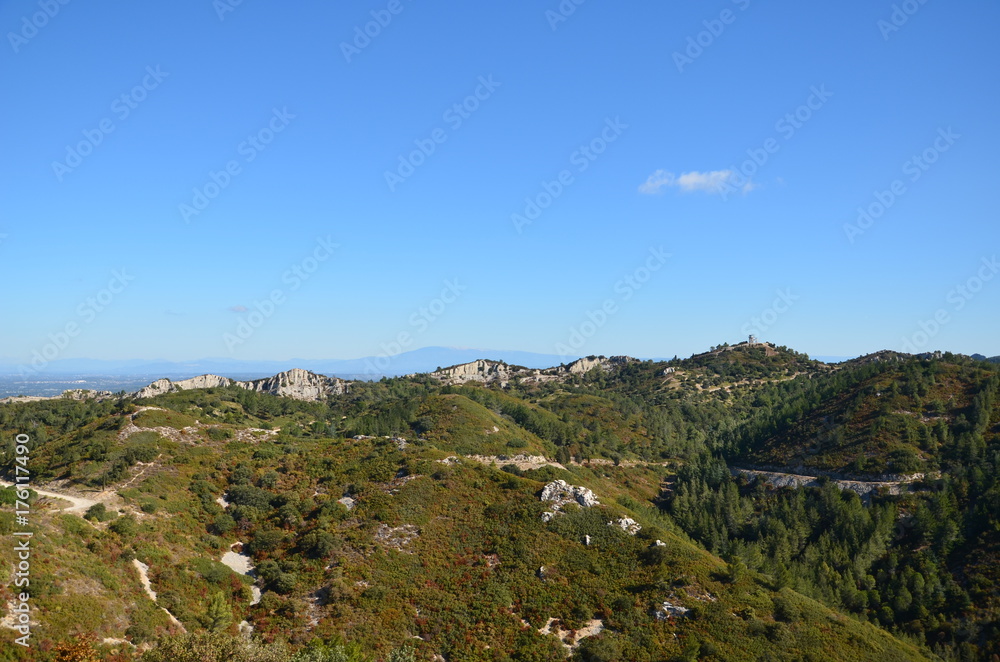 Massif des Alpilles Massif des Alpilles