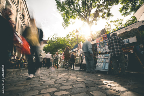 Photography Crowd at Place du Tertre - Paris