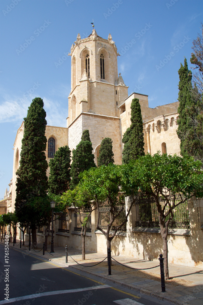 TARRAGONA, SPAIN - AUG 28th, 2017: day view with blue sky of the Catedral de Santa Maria in the province Tarragona. It is dating to 12th-13th centuries