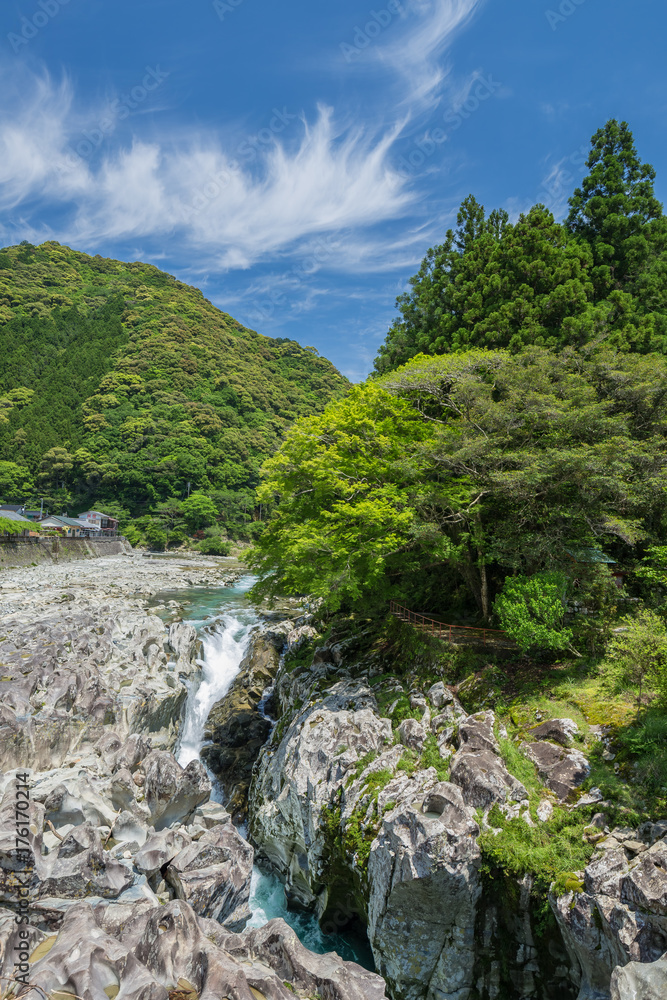 滝の拝 滝の拝