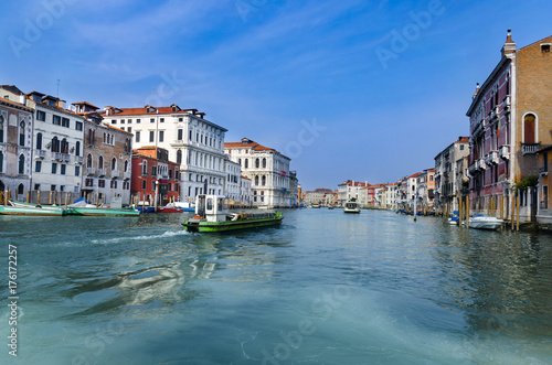 Grand canal in Venice, Italy © zefart