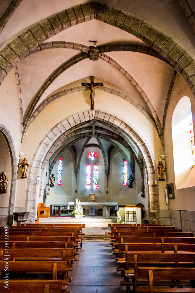 Dans l'église du fort de Laguiole