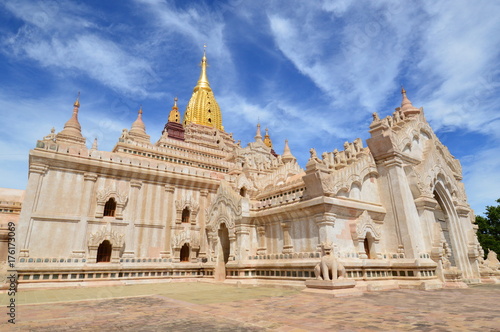 Der schöne Ananda Tempel in Bagan, Myanmar