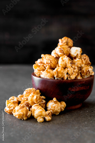 popcorn with caramel