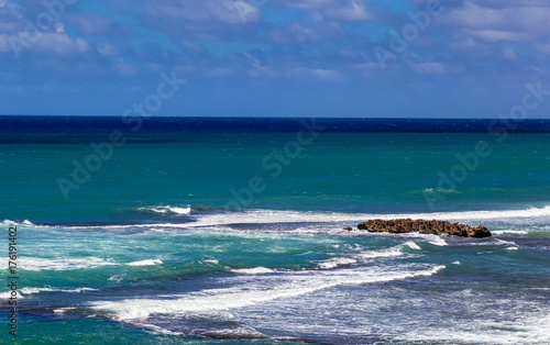 Ocean at North Shore Oahu © meta-frames