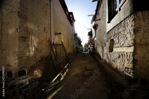 narrow street in the Tibetan city of temples