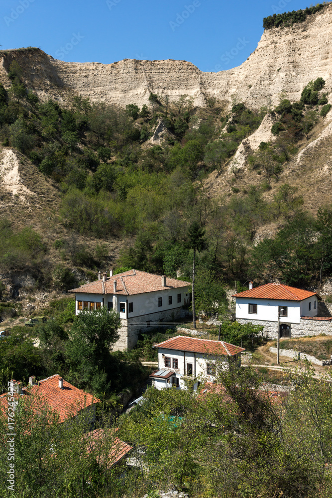 Fototapeta premium Sand pyramids and Panorama to town of Melnik, Blagoevgrad region, Bulgaria