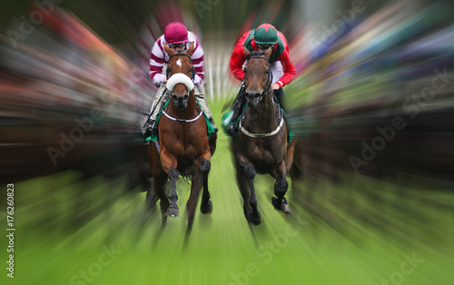 Valokuvatapetti horse race action Motion blur effect