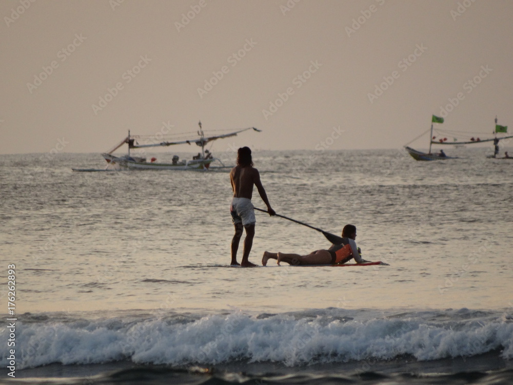 Naklejka premium ocean