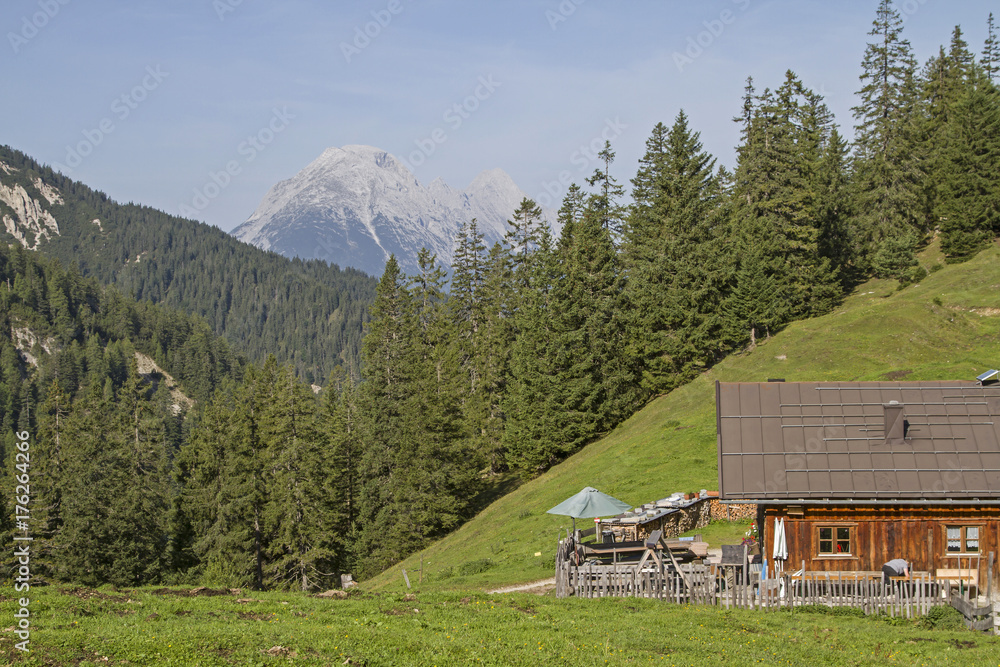 Oberbrunnalm im Karwendelgebirge