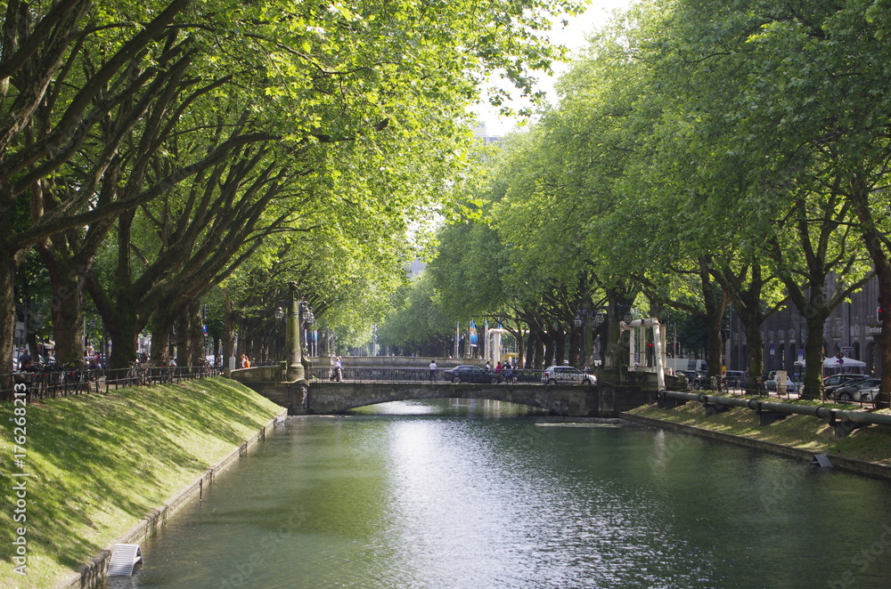 デュッセルドルフ運河