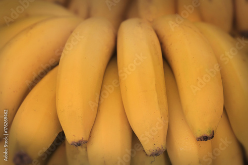Reife gelbe Bananen, Obstmarkt, Spanien, Europa