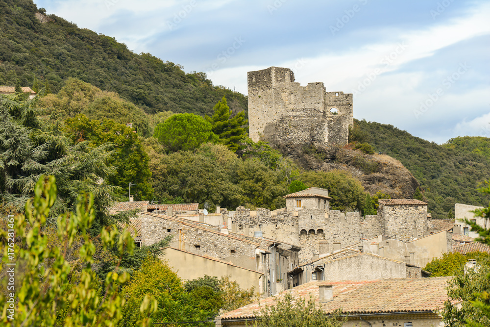 Mittelalterliche Burg Rochmaure in Frankreich