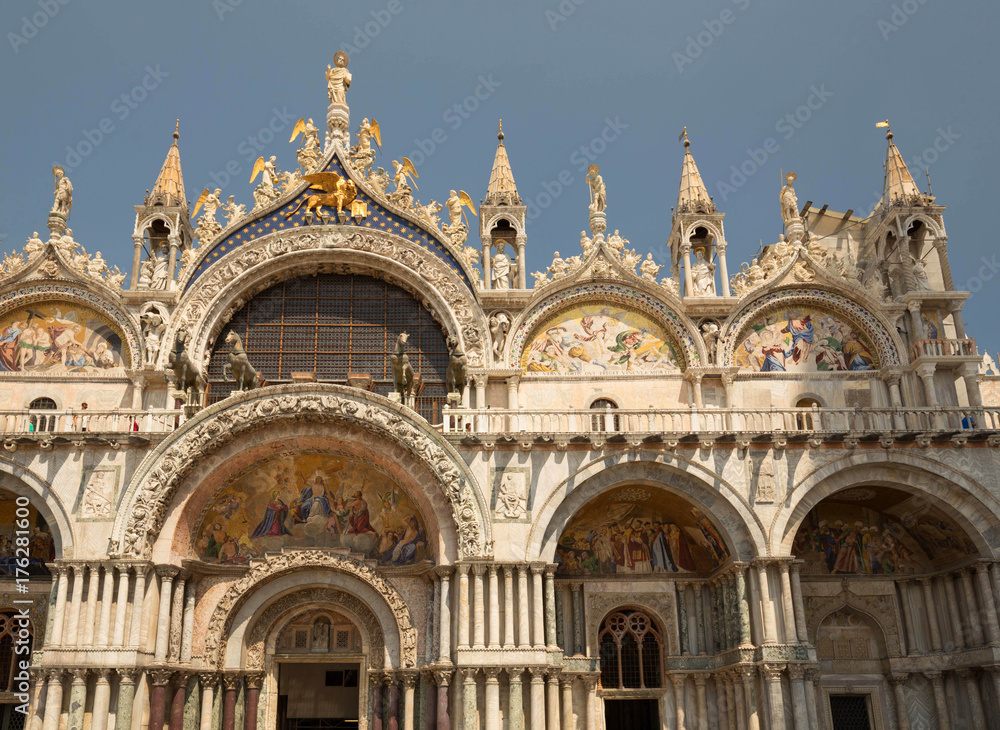 Venice / historical architecture in the main square of the city ( Dodge,s palace )