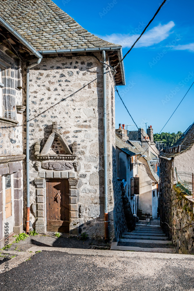 Dans le village de Laguiole Dans le village de Laguiole