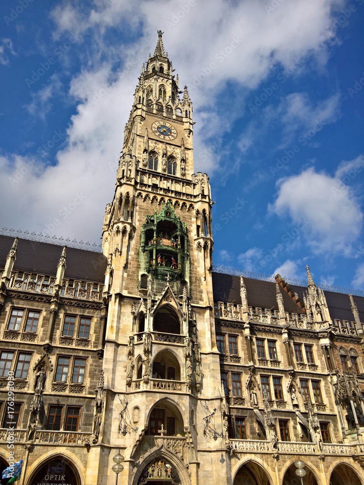 Fototapeta premium Munich, Gothic City Hall at Marienplatz, Bavaria, Germany