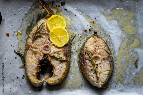 Grilled yellowtail amberjack with lemon slices 
