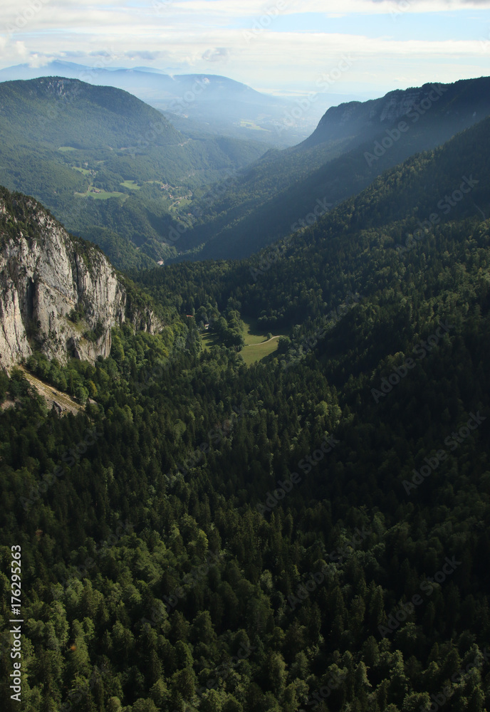 Obraz premium Mountain, Creux du Van, Switzerland