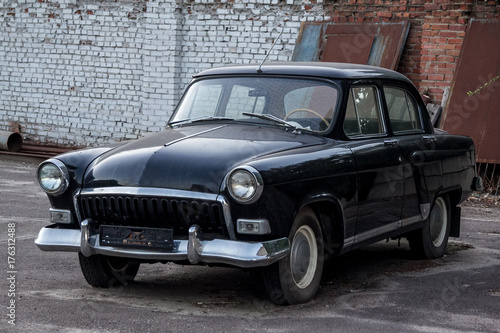Old vintage soviet black retro car © Mulderphoto