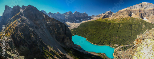 Fotografie Panoramatic view of Moraine lake from Tower of Babel, Banff NP, Canada
