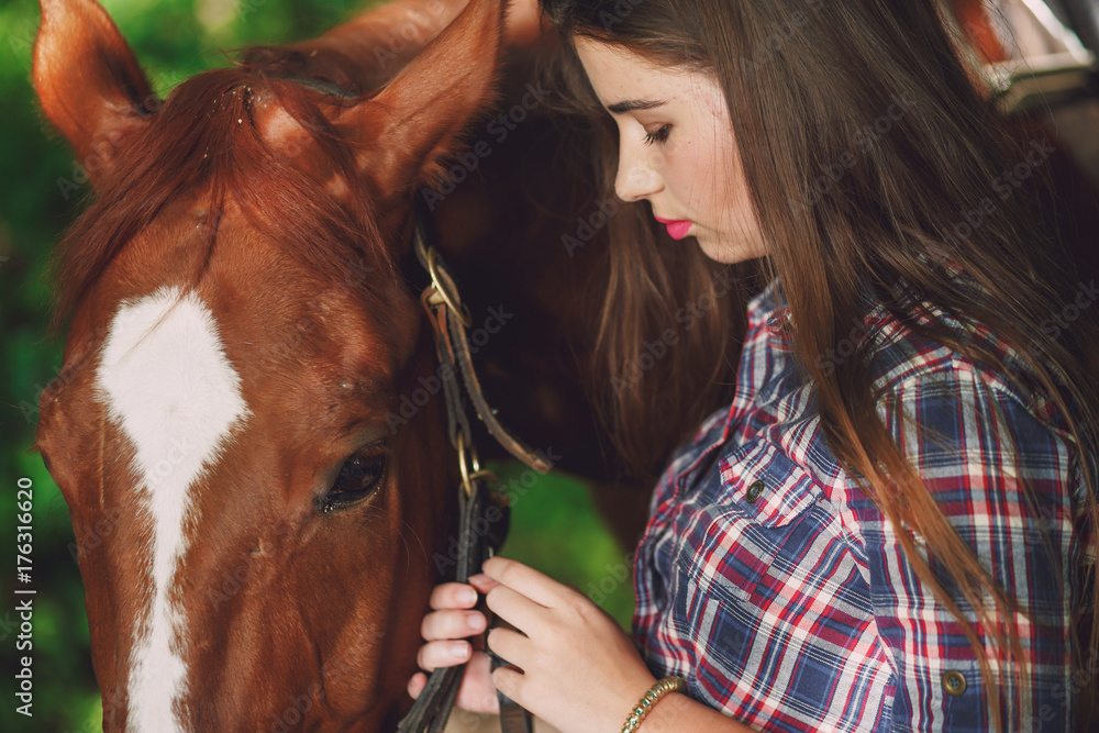 Obraz dziewczyna z koniem
