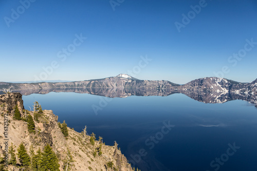 Crater lake perfect reflection in Oregon, USA