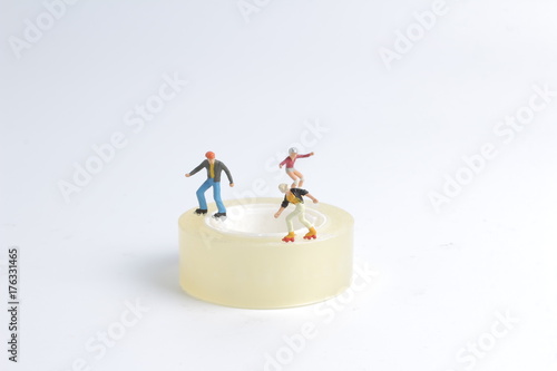 fun of Tiny toy skaters on CD