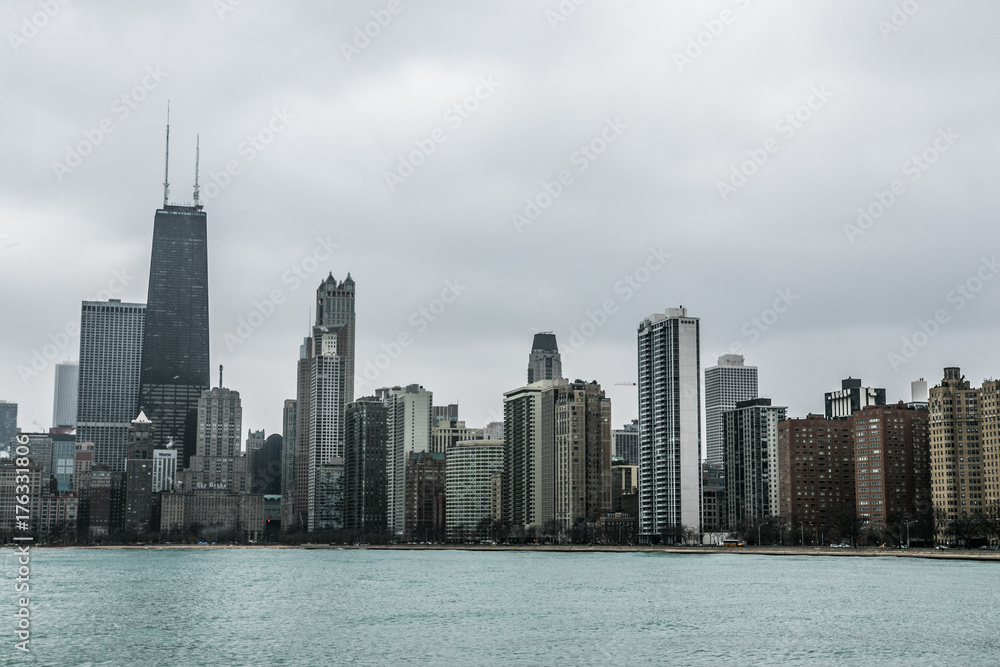 Fototapeta premium chicago buidlings and street life