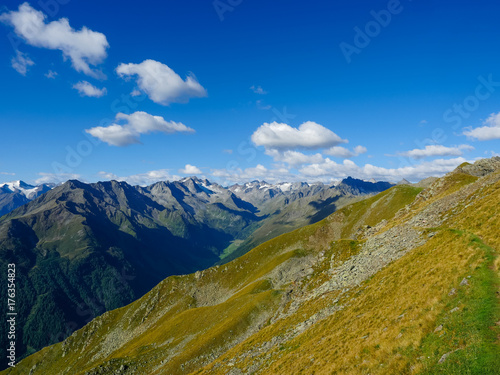 Fototapeta Naklejka Na Ścianę i Meble -  Stubaier Alpen