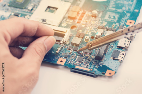 Repair of electronic devices, tin soldering parts