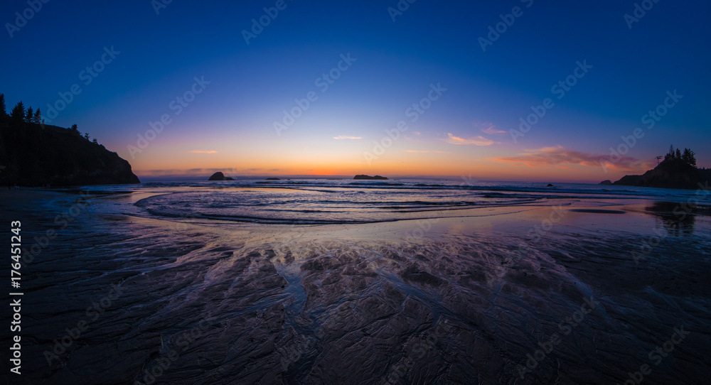 Obraz premium Coastal Sunset