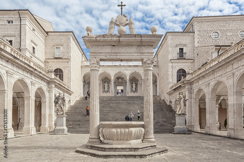 ABBAZIA MONTECASSINO