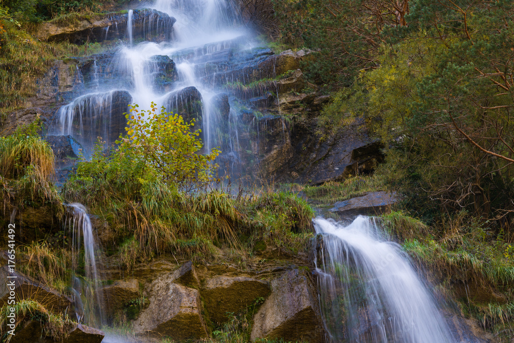 Fototapeta premium Around Sorrosal waterfall in Broto, Huesca