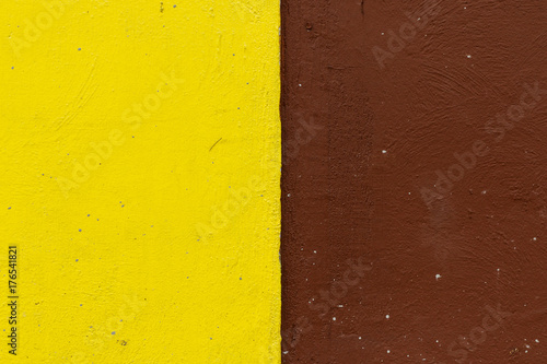 Yellow and brown wall texture © Sergio