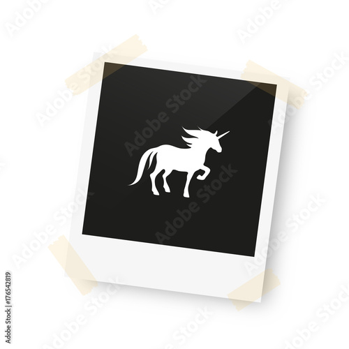 eingeklebtes Foto - Einhorn