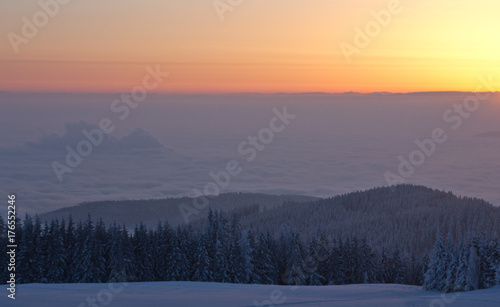 Sonnenuntergang im Winter