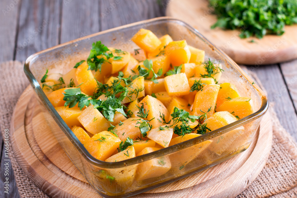 Aromatic pumpkin casserole with olive oil and herbs Aromatic pumpkin casserole with olive oil and herbs