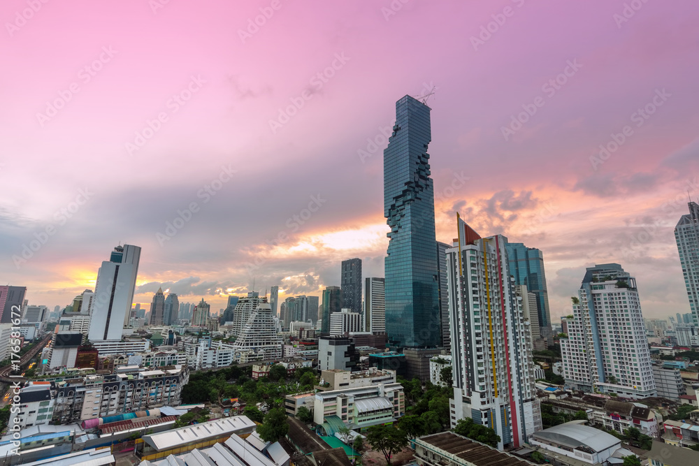 Obraz premium aerial view of skyscraper in Bangkok downtown, Thailand
