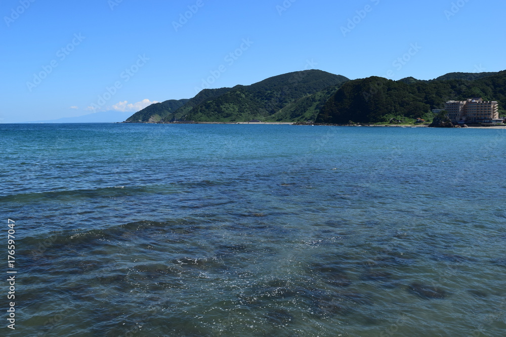 海岸のさざ波