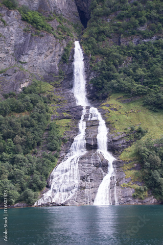 Geiranger Friaren waterfall