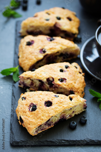 Obraz na płótnie scones with oatmeal, blueberries and coconut. w salonie