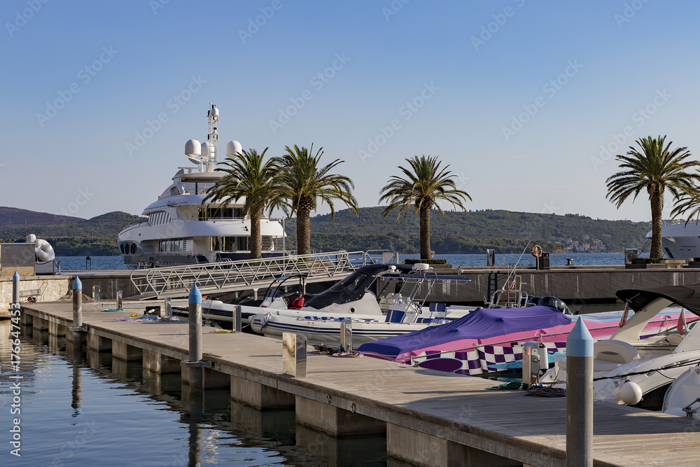 Obraz premium yacht, seaport, seaside sea