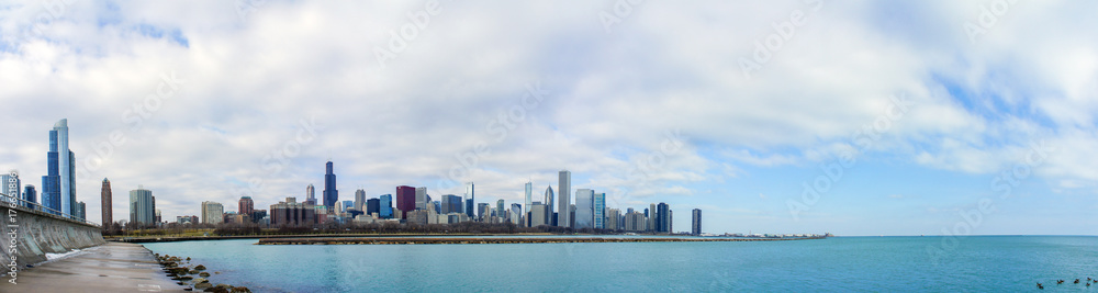 Skyscapers and skylin of Chicago and Lake Michigan Skyscapers and skylin of Chicago and Lake Michigan