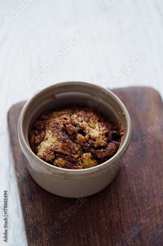 Wallpaper Mural Baked muffin cake with cinnamon and brown sugar in a ceramic cake. White rustic wooden table Torontodigital.ca