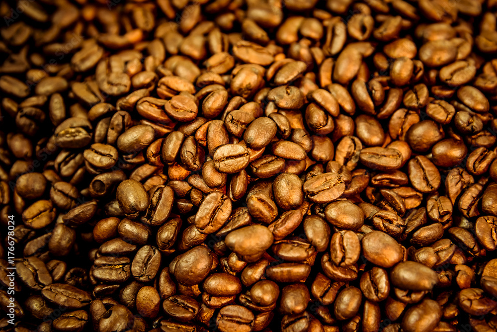 Naklejka premium gold roasted coffee beans