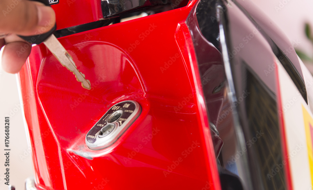 Hand the key open switch motorcycle for start. Hand the key open switch motorcycle for start.