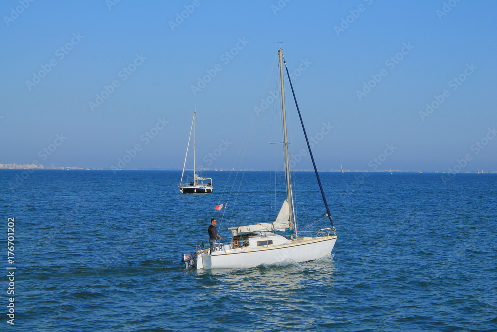 Voiliers en méditerranée, France
